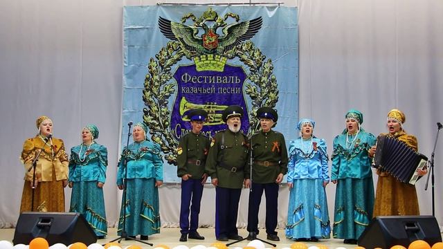 25 Вокальная группа «Былина» –  «Поклонимся великим тем годам»