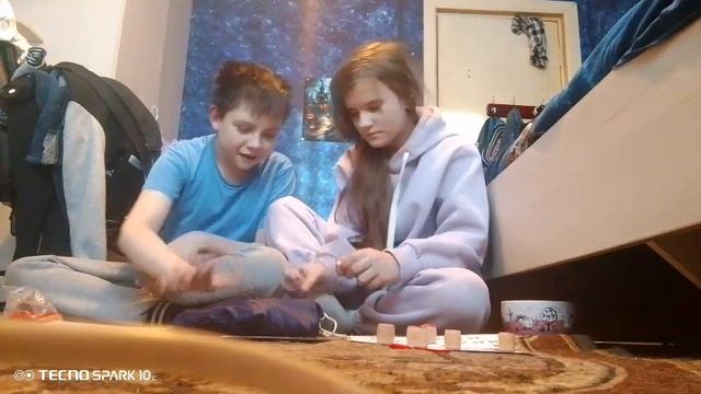 играем в Лото до 4 поражения?кто проиграет и выполняет задание