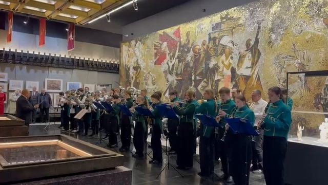 9 мая в Памятном зале Монумента героическим защитникам Ленинграда