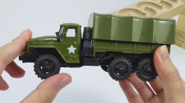 #Машинки 🚘🚗🚗🚓🚓🚓🚑🚑🚔🚖🚙🛻🏎️ #шарики🎈🎈🎈#