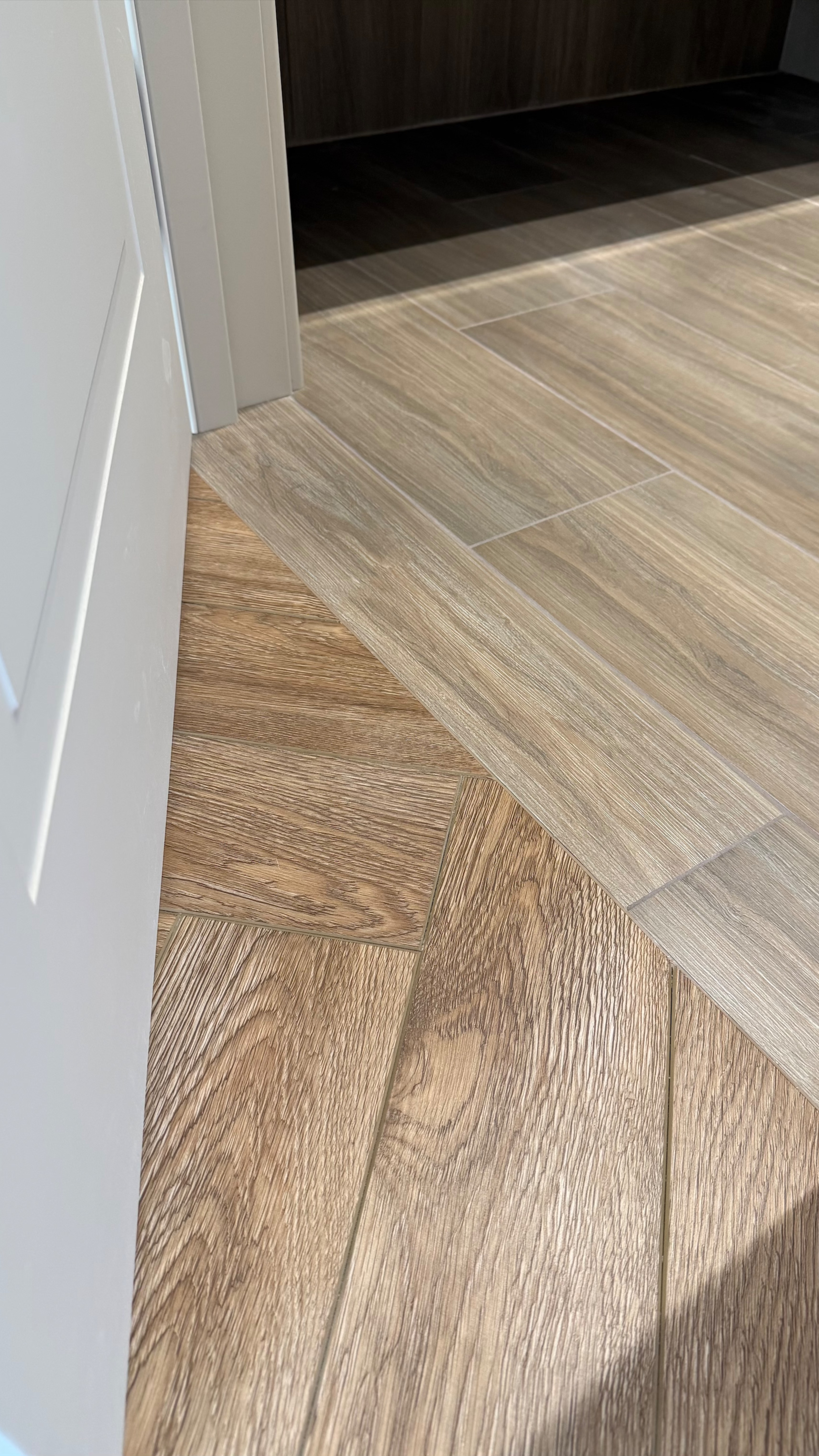 Ремонт квартир в Севастополе. Стык кварцвинила и плитки. Геннадий Кравчук. Дизайн интерьера.