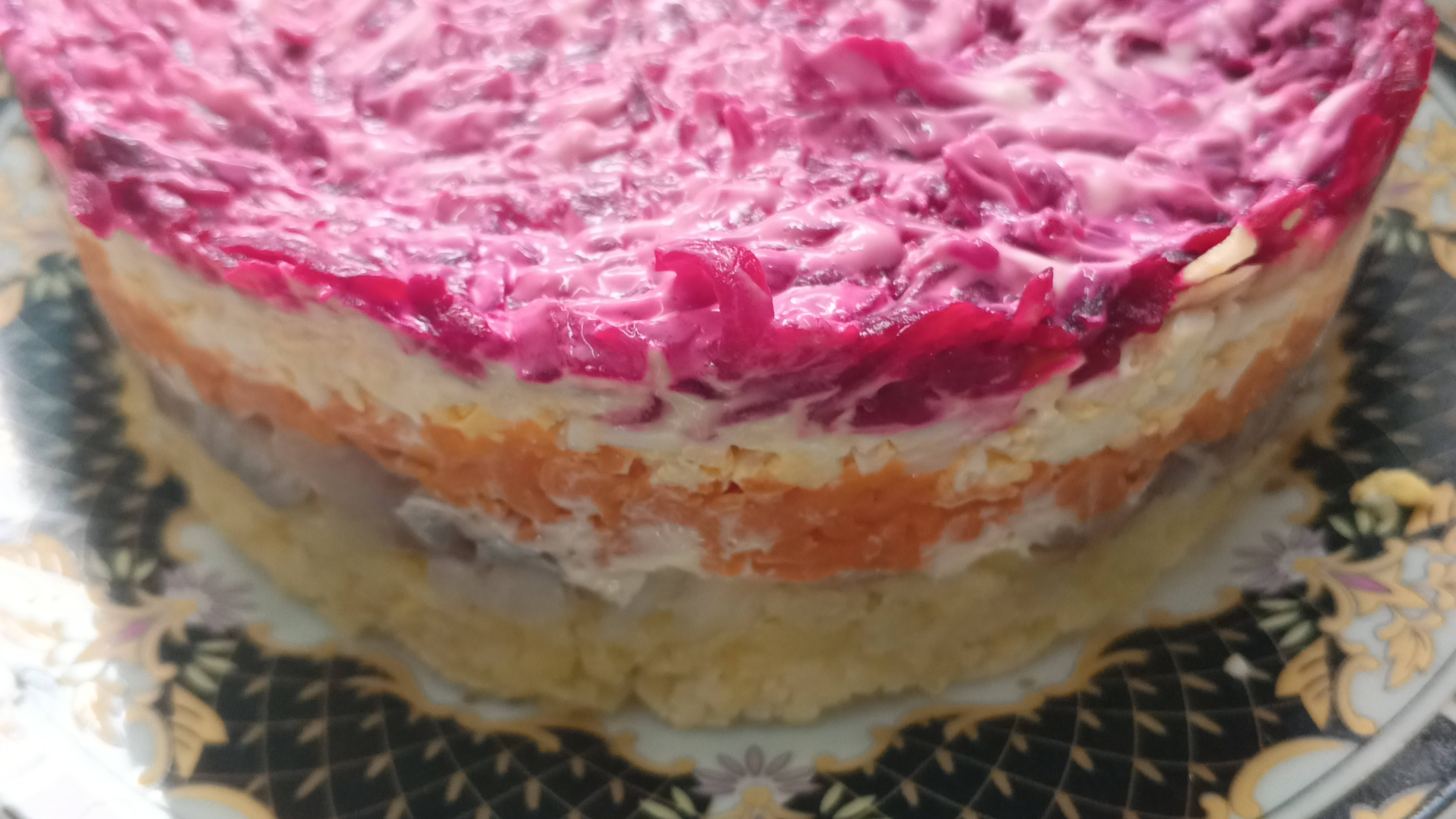 Салат "Селёдка под шубой" с яблоком . Мой любимый салат с детства!