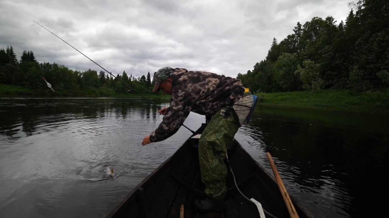 Хариус на балду. Рыбалка на речке.