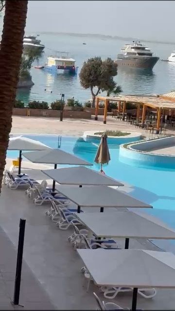 Вид из окна отеля Marriott.