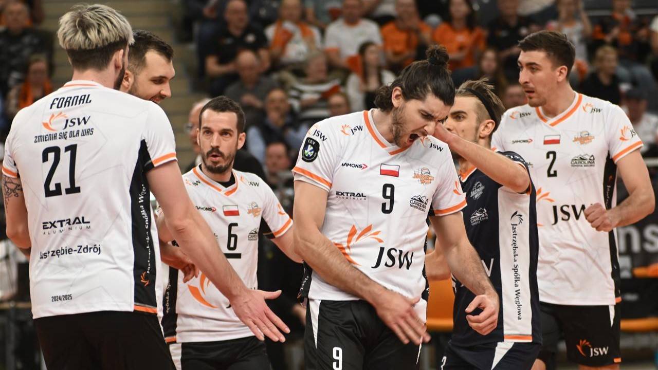 Волейбол. Лига чемпионов 2024-2025. Ястшембски Венгель — Варта. ПОЛУФИНАЛ 17.05.2025