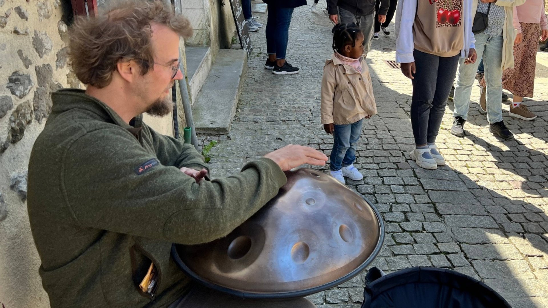 Музыкальные инструменты "Handpan" / Musikinstrumente 🏰 Cité de Carcassonne Frankreich 🇫🇷 /