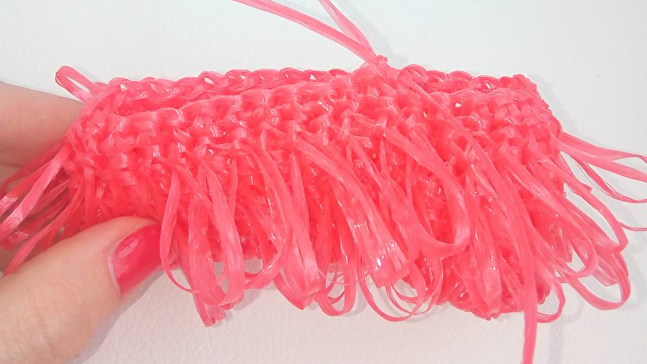 Вяжем вытянутые петли для мочалки