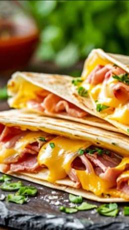 Завтрак с лепёшкой тортилья