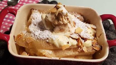 Бананы, запеченные с миндалем.