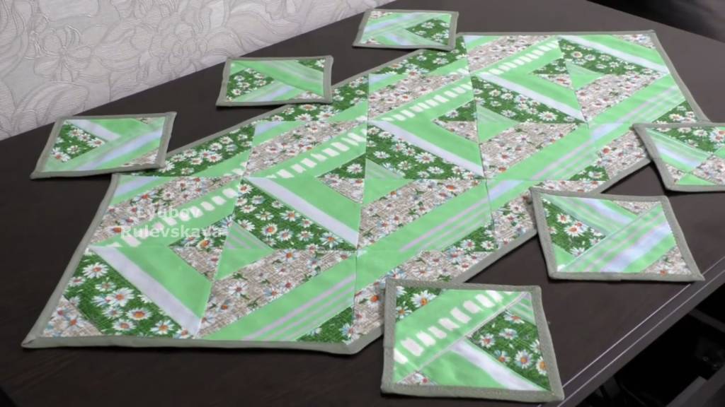 Как легко из лоскутных полос сшить дорожку (раннер) МК Пэчворк Лоскутное шитьё для начинающих