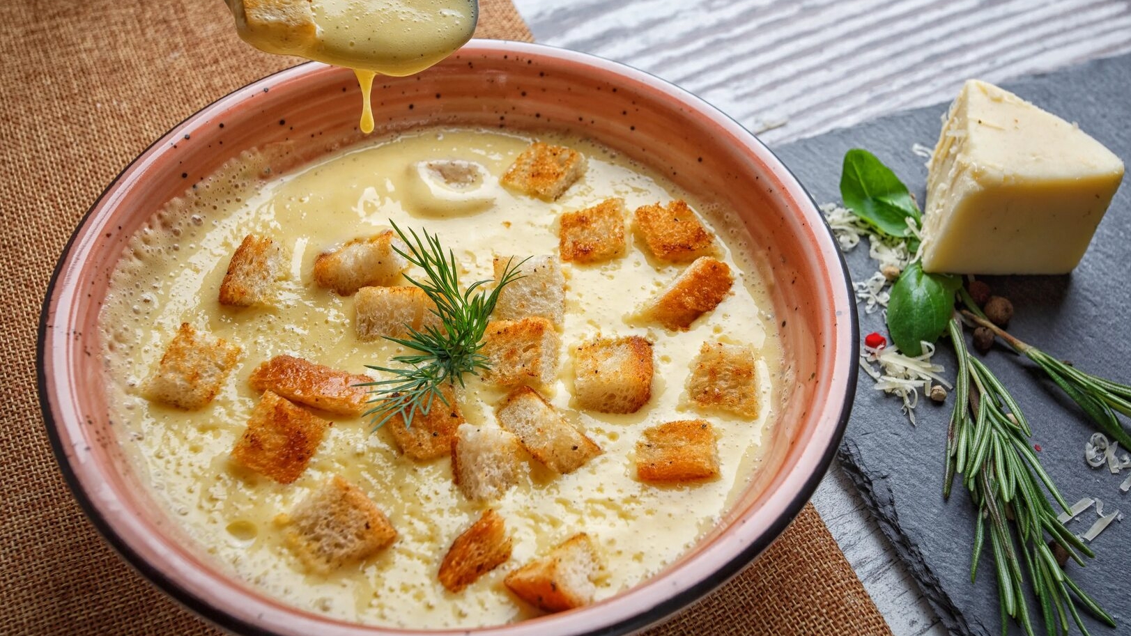 Сырный суп. Простые и вкусные рецепты.