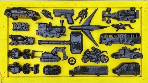 Чистка игрушечных гоночных автомобилей, гоночных мотоциклов, моленных грузовиков, поездов, стальных