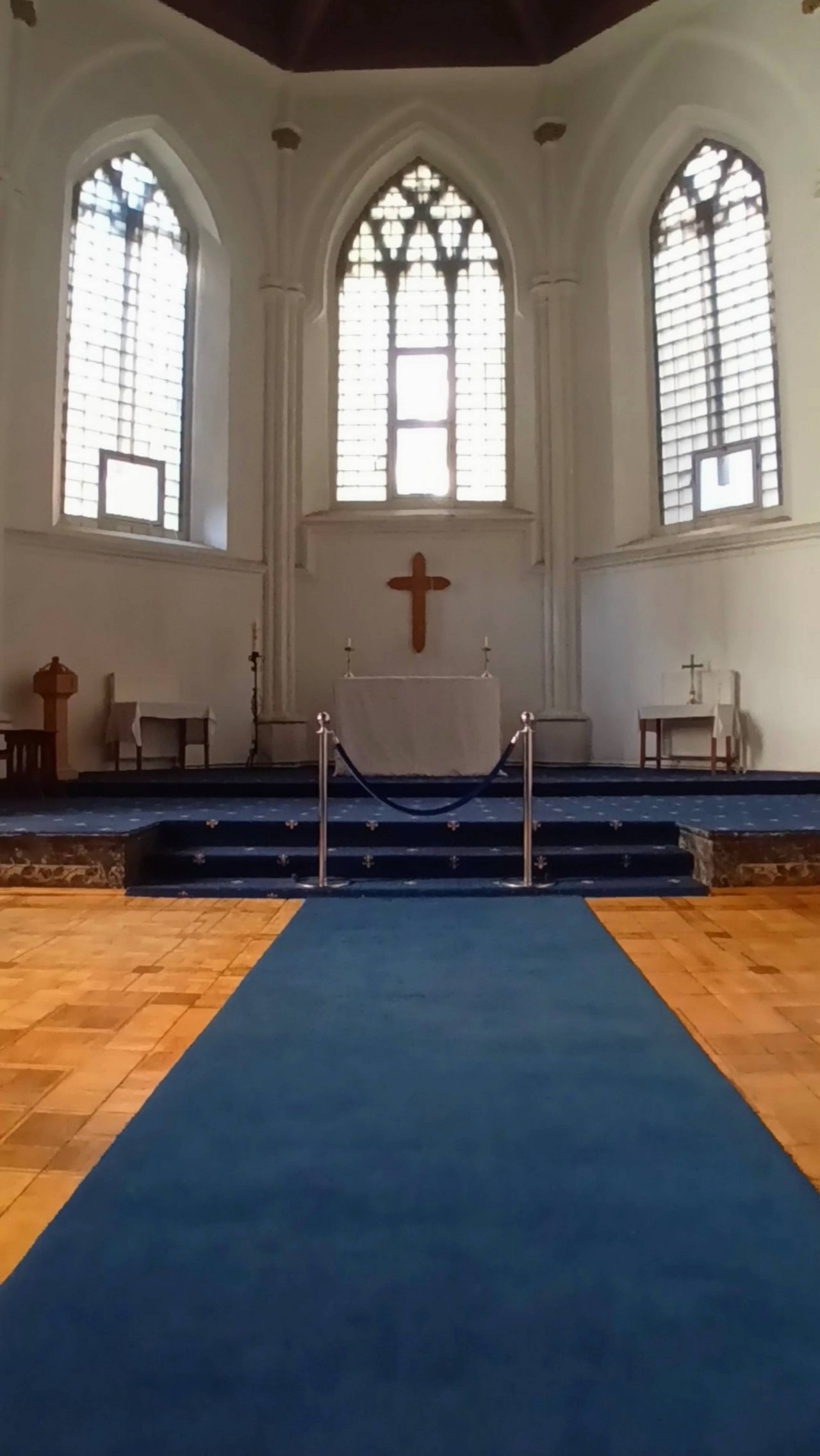 Церковь Святого Андрея (внутри)...