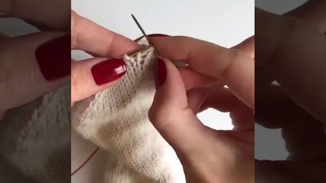 Как закрыть мысочек трикотажным швом