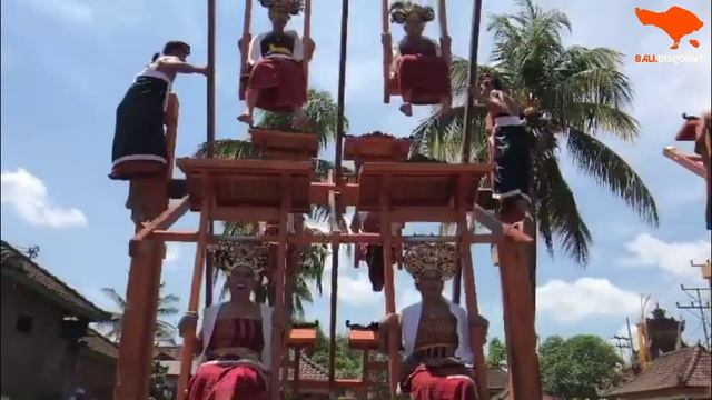 Аюнан Джантра 🎪 Магические качели Тенганана. Традиции острова Бали.