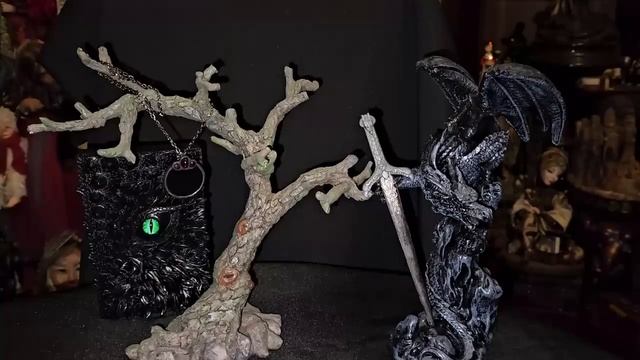 ЗЕРКАЛЬНЫЙ АМУЛЕТ