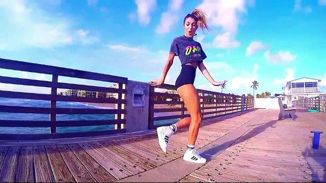 Jazzdauren - Первая любовь