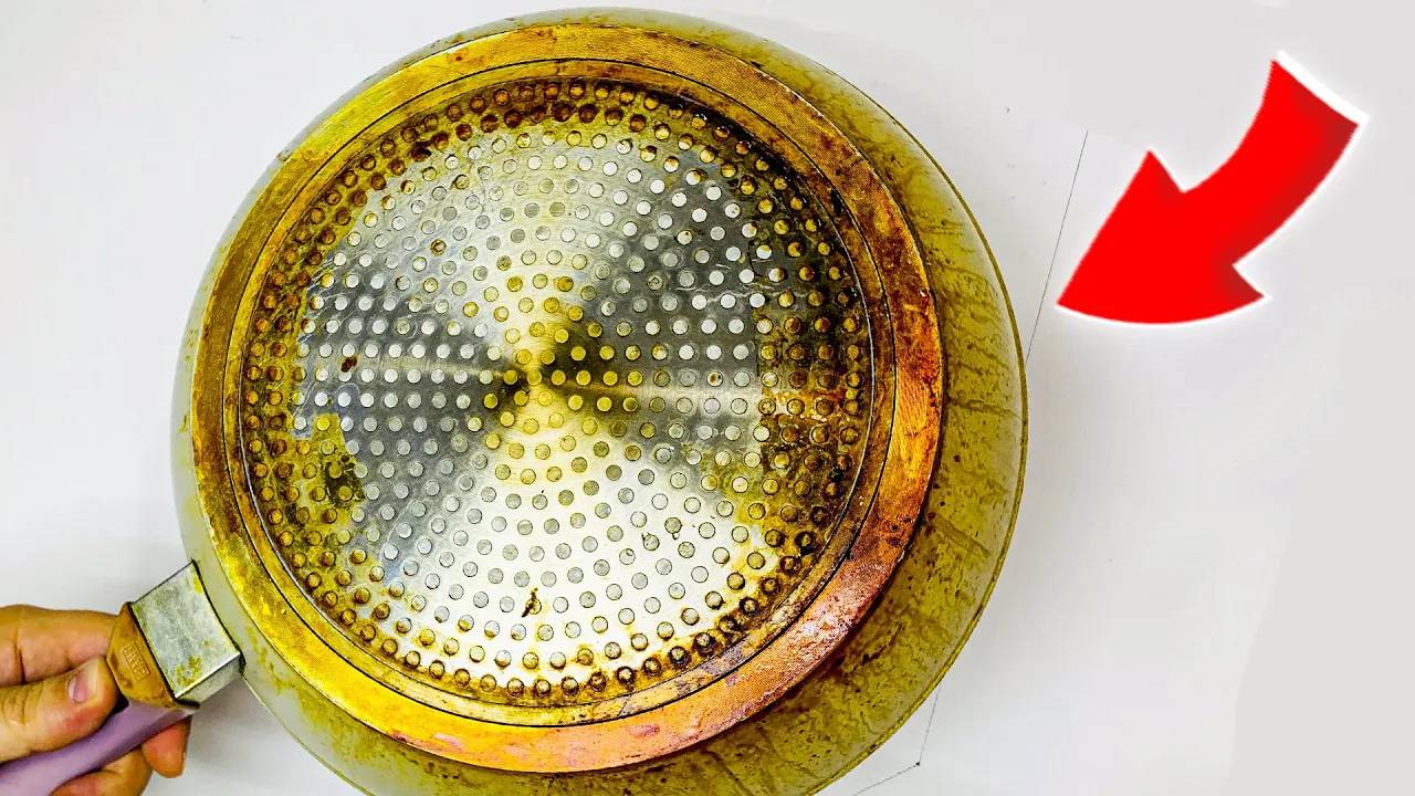 Как легко и быстро очистить сковородку от нагара и жира: обзор лучших средств.