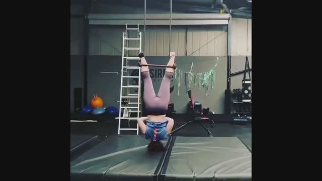 Смешное видео: "Почувствуйте разницу" (тренировки профессионалов и самоучек)