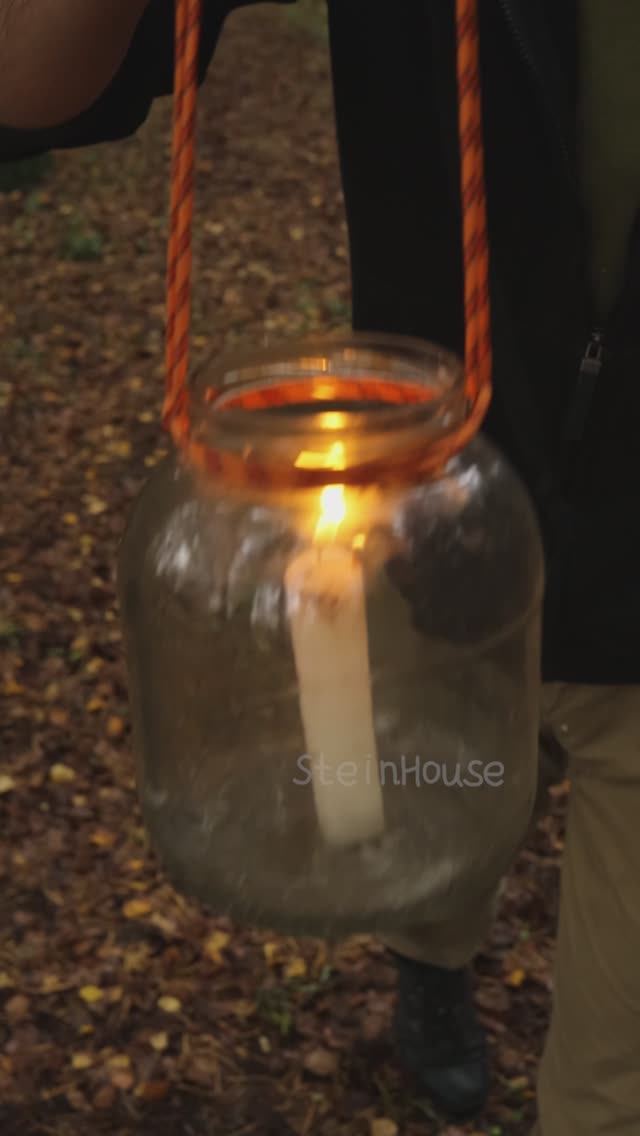 Креативные идеи для кемпинга - Светильник из свечи и банки