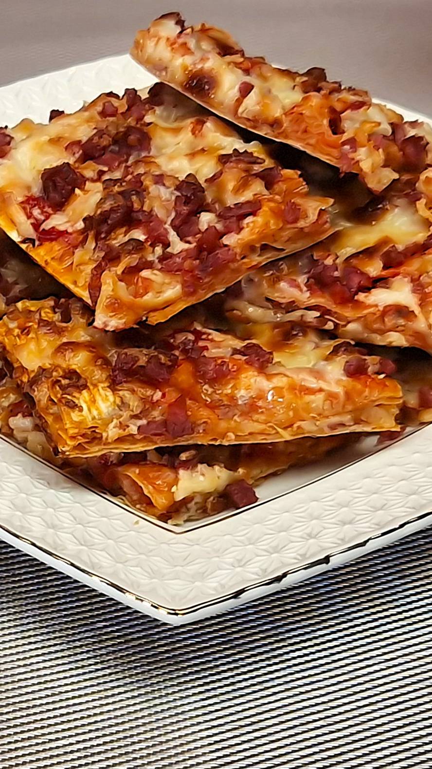 Пицца из лаваша. Всего за 15 минут! | vkusnoprostobystro | #shorts #пицца #рецепты