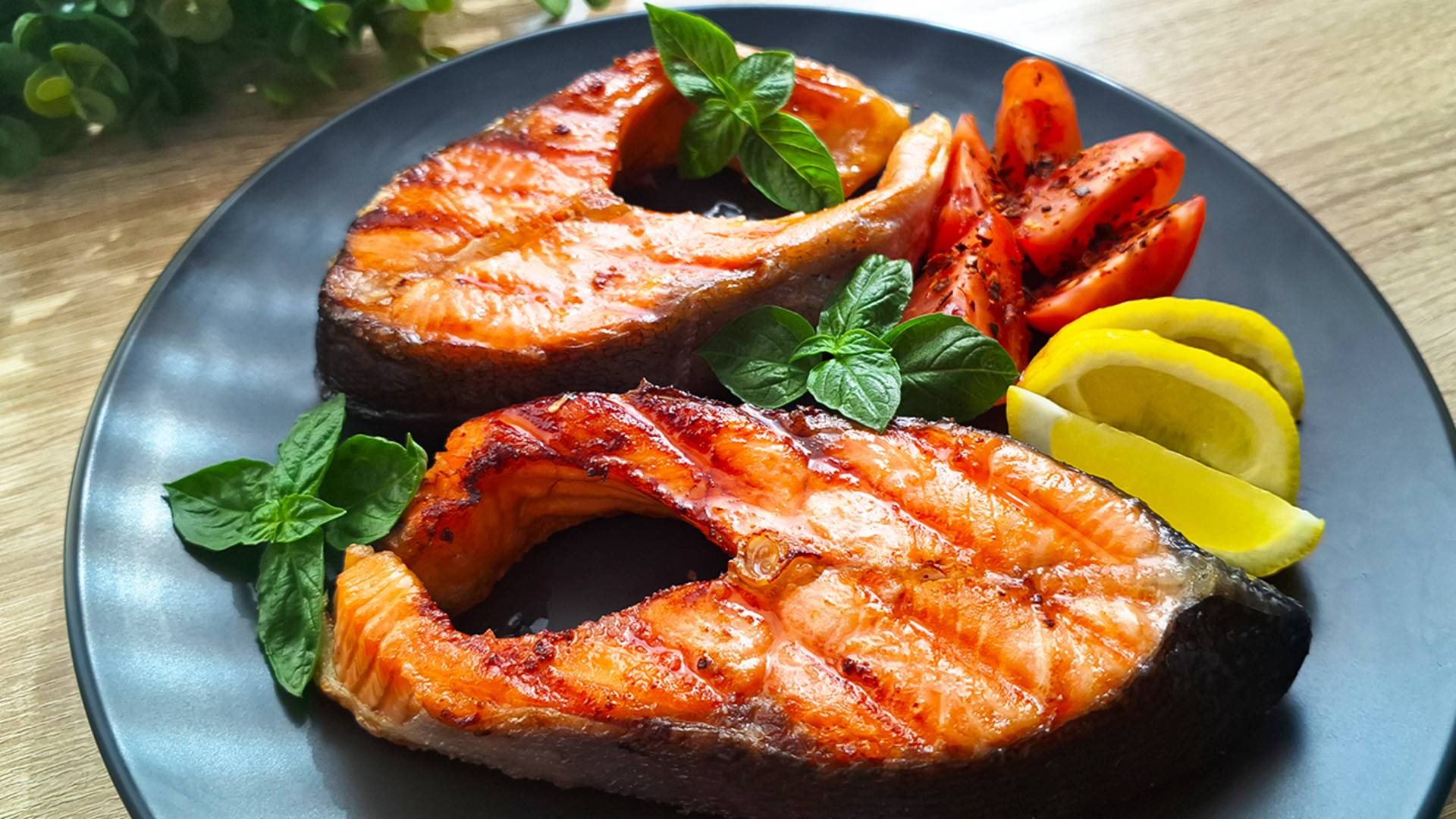 Форель 🐟 с хрустящей корочкой - мой фирменный рецепт ! Как в ресторане, только дома! Сочная рыба на