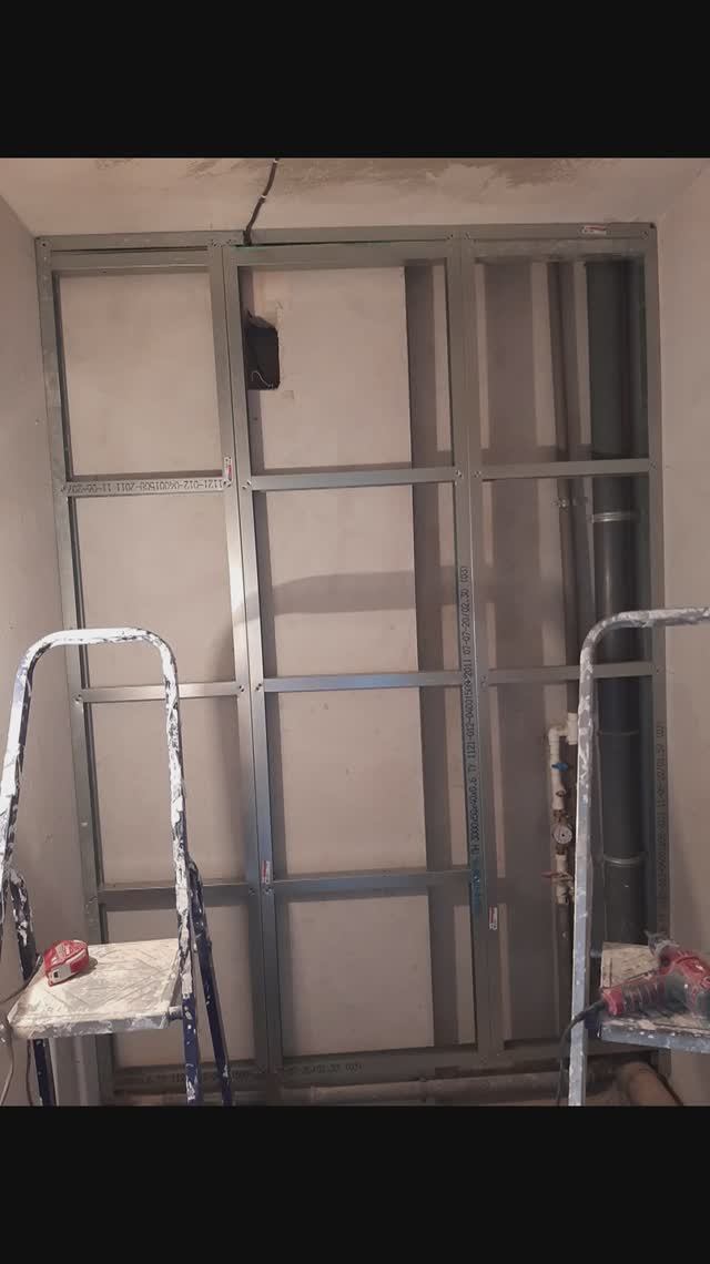 Монтаж стены из гкл в санузле. Ремонт. Калининград.