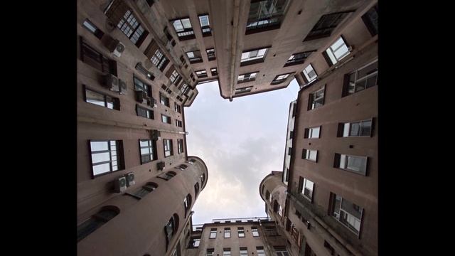 "ПИТЕР ИЗНУТРИ"... (Фото группы ЗАКОУЛКИ ПЕТЕРБУРГА), музыка Абеля КОРЖЕНЁВСКОГО)