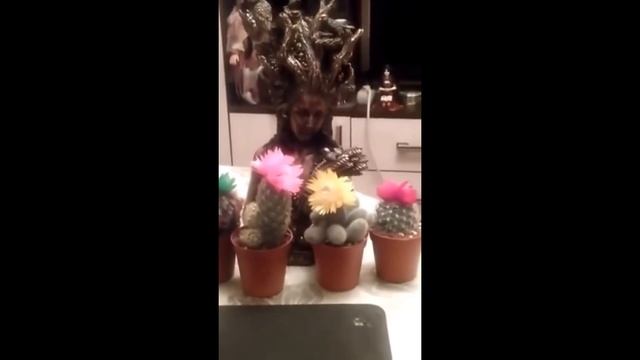 В НАС АНГЕЛ И ДЕМОН