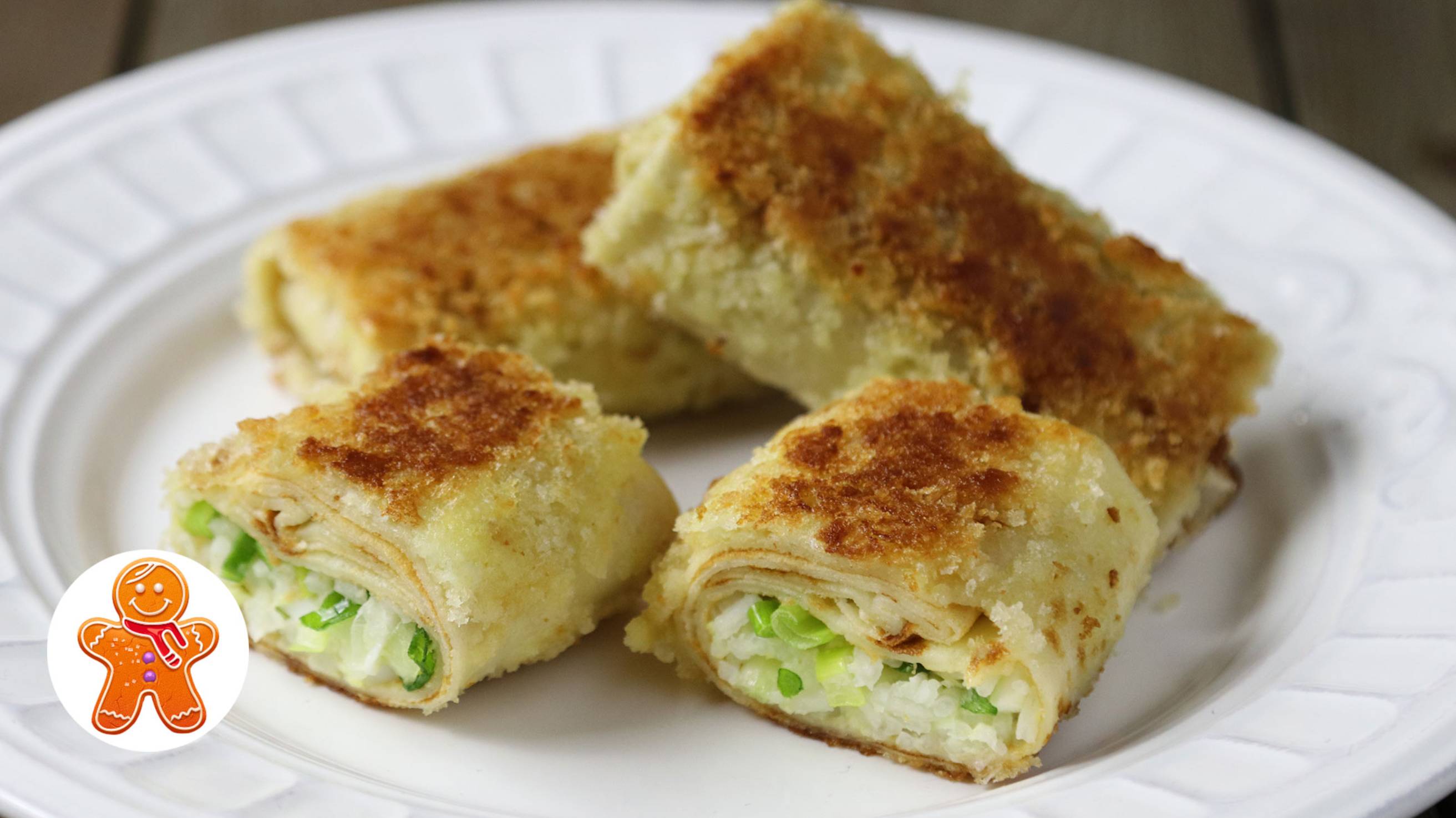 Блинчатые пирожки с рисом и яйцом из советского поварского учебника