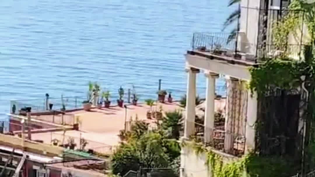 Прогулки по Италии, Средиземноморье. Древняя Скалея, соседствует с современностью. Путешествия.