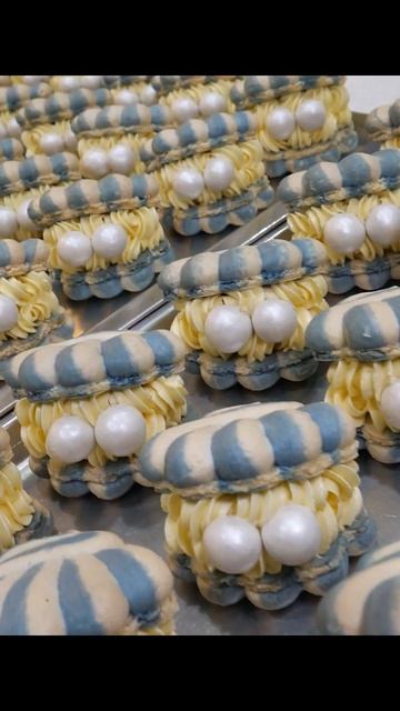 макаруны в виде ракушек