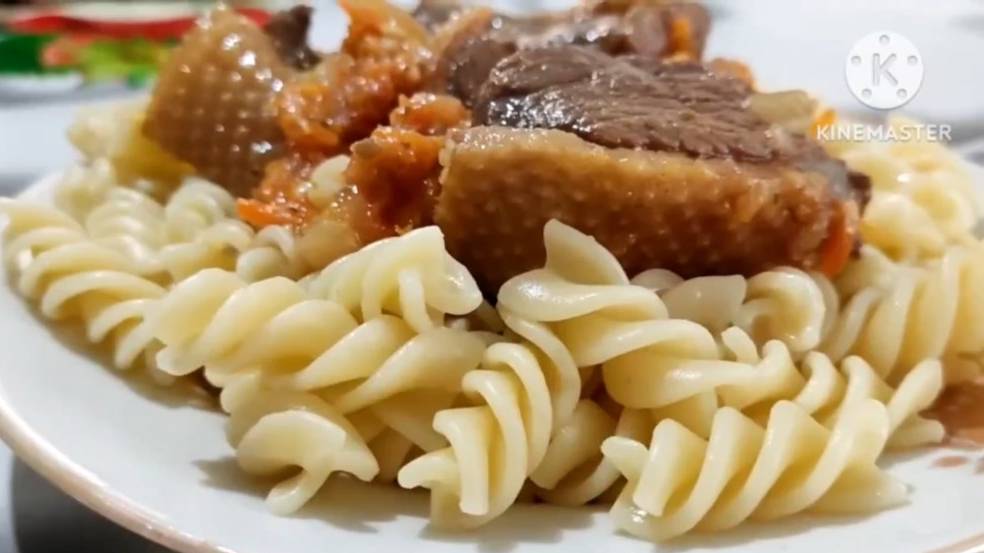 Нежнейшее мясо в казане, просто и вкусно. Рецепт вкусного ужина