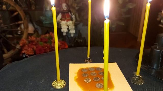 ХАД ОДАРИТ ДЕНЬГАМИ