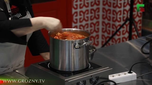 Вкусно на Грозном. Домашний борщ и «Бефстроганов». Президент Гильдии шеф-поваров СКФО Хадижат Мовлат