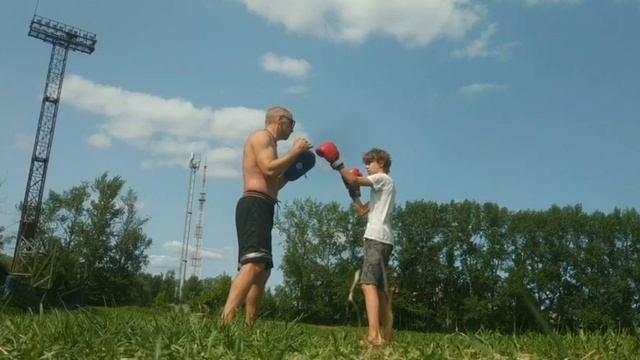 Короткий импульсный боковой