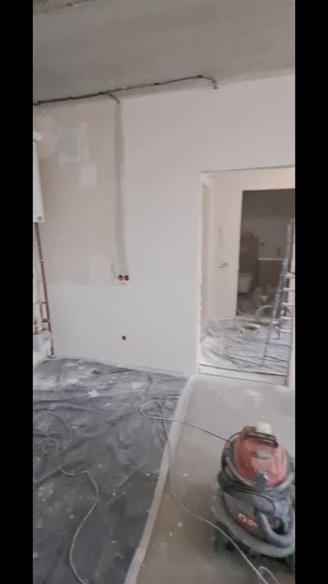 Шпаклевка и шлифовка стен на кухне и балконе. Калининград. Светлогорск.