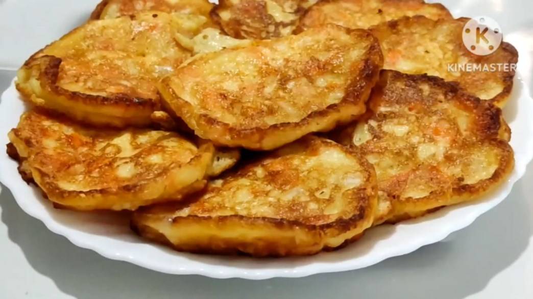 Нежные оладьи с тыквой на кефире. Тыквенные оладушки на завтрак