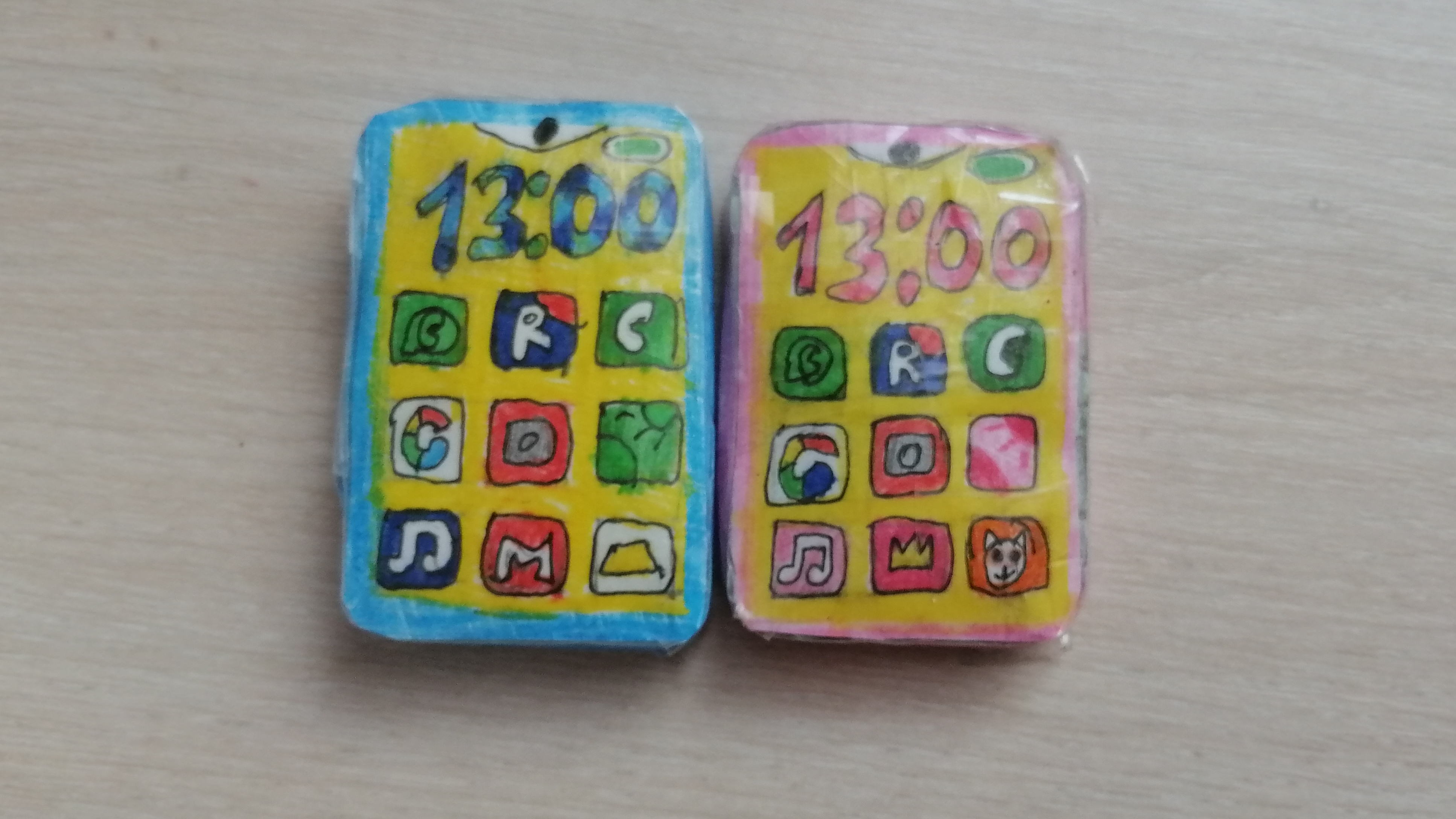 Как сделать телефон для игрушек!!!