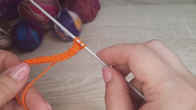 Вязание полого шнура (шнурка) спицами