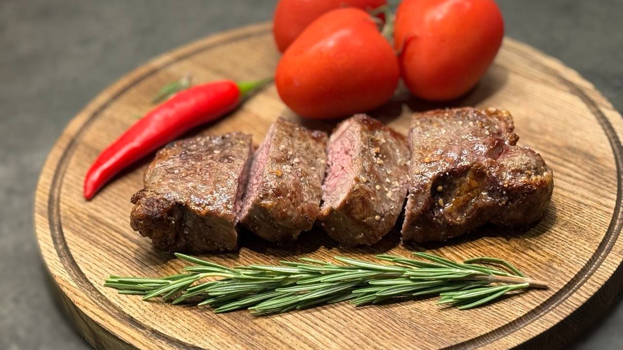 СТЕЙК НЬЮ-ЙОРК. Готовим легендарный стейк в аэрогриле.