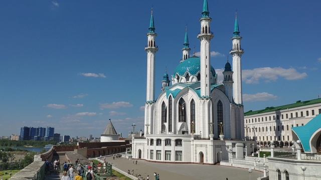 Вид со стены Казанского Кремля