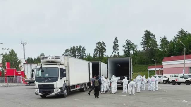 Передача тел погибших солдат