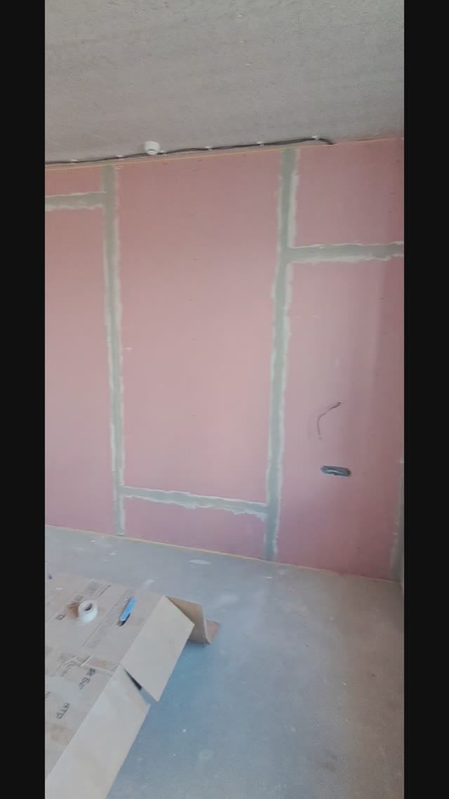 Заделка швов гипсокартона серпянкой. Замазка штроб после электриков. Калининград. Светлогорск.