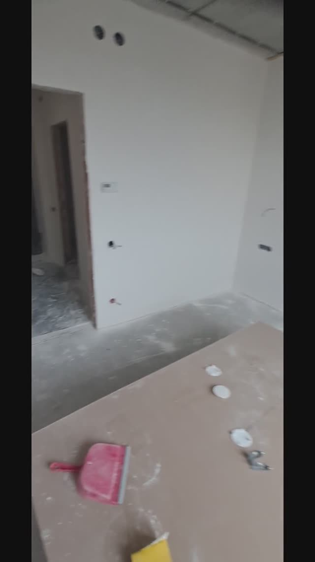 Шпаклевка и шлифовка стен в комнате и коридоре. Калининград. Светлогорск.