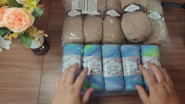 Подарок от организатора Танзили за участие в сп «Вязанные уютные мелочи».