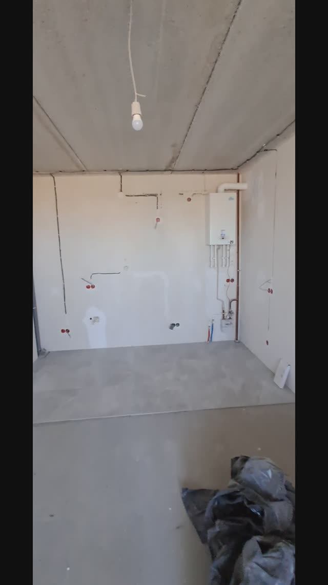 Взял объект для подготовки стен под обои. Кухня. Балкон. Калининград. Светлогорск.