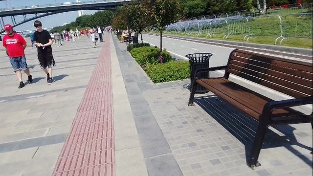 Слайд-шоу. Прогулка по набережной, С ПРАЗДНИКОМ.