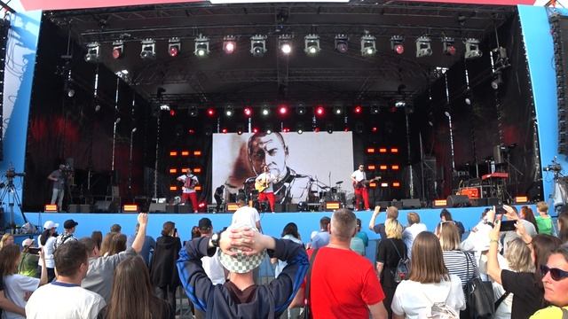 Ансамбль Лампасы - "Герои" // День России. Нижний Новгород, пл. Минина и Пожарского // 12 июня 2025