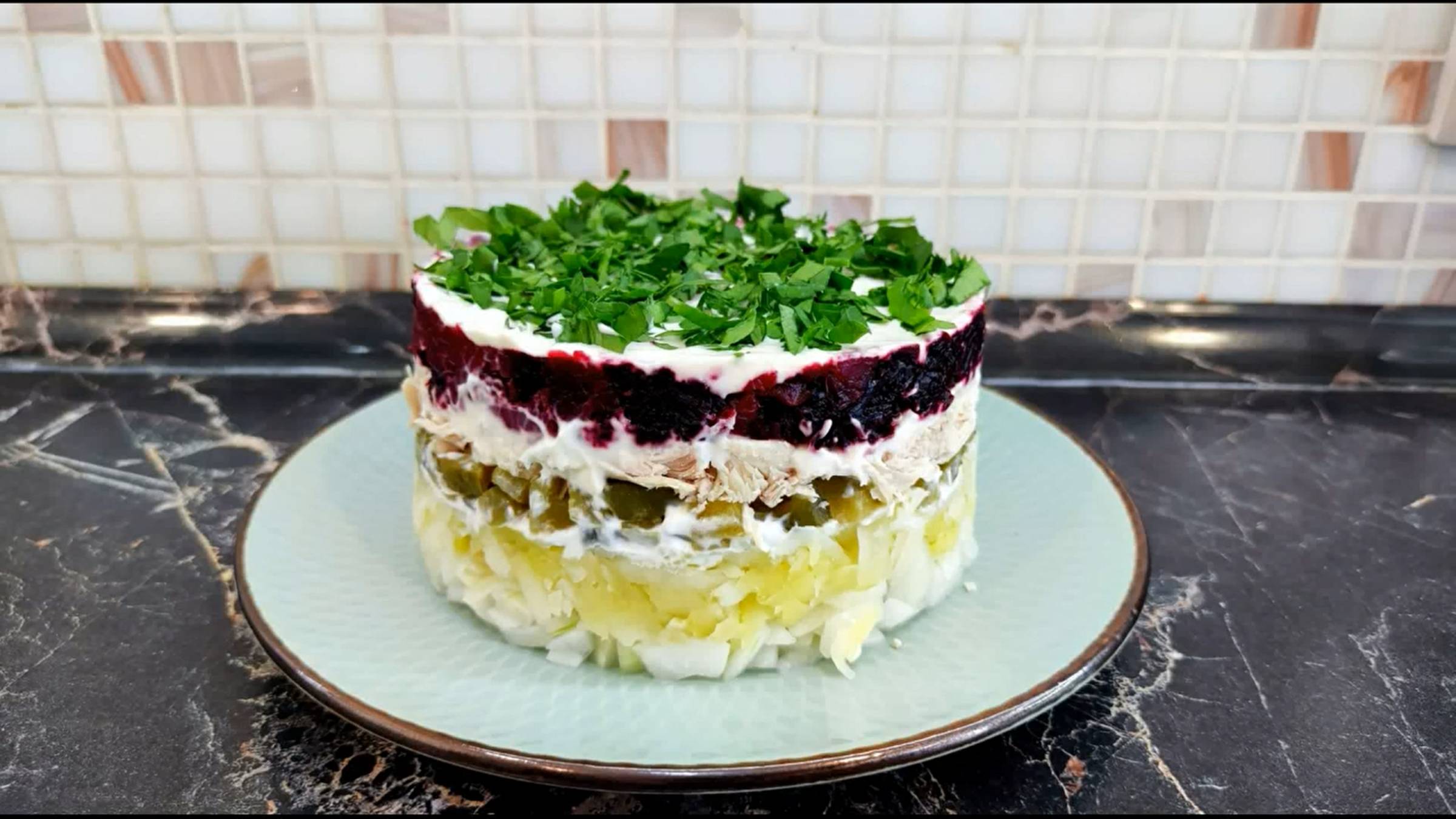 Салат со свёклой. Салат с куриной грудкой рецепт. #топыкатегорий